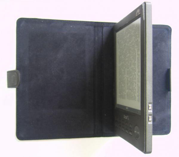 lBook® eReader V3 изъятый из обложки
